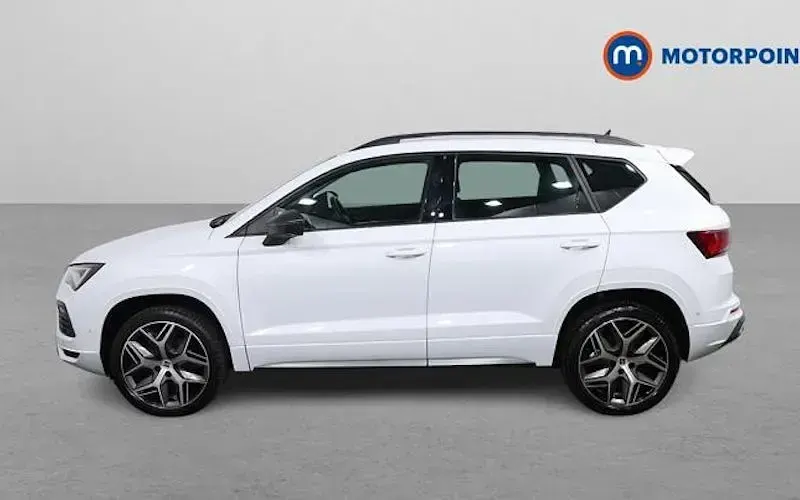 Used Seat Ateca FR Sport 150 HP (110 kW) 2023 White SUV