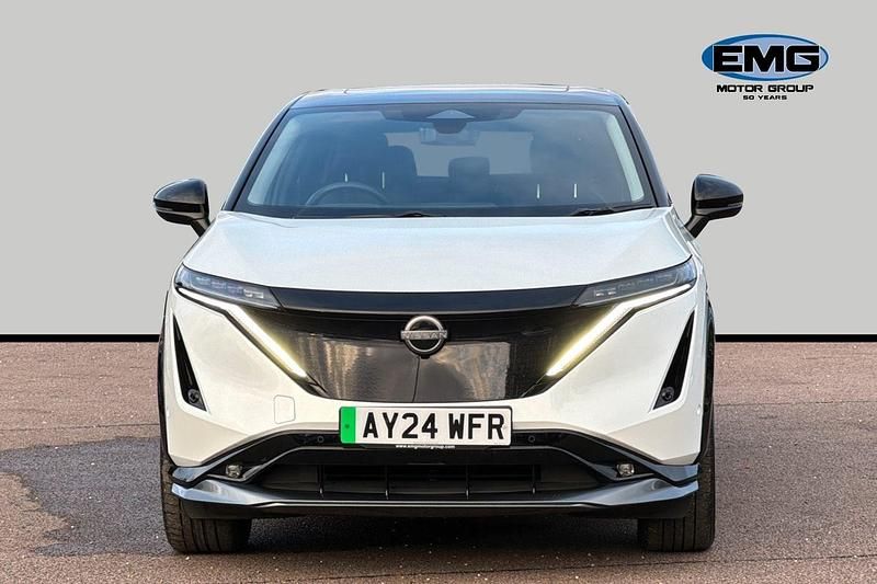 Used Nissan Ariya Evolve 225 kW (306 HP) 2024 White/black SUV