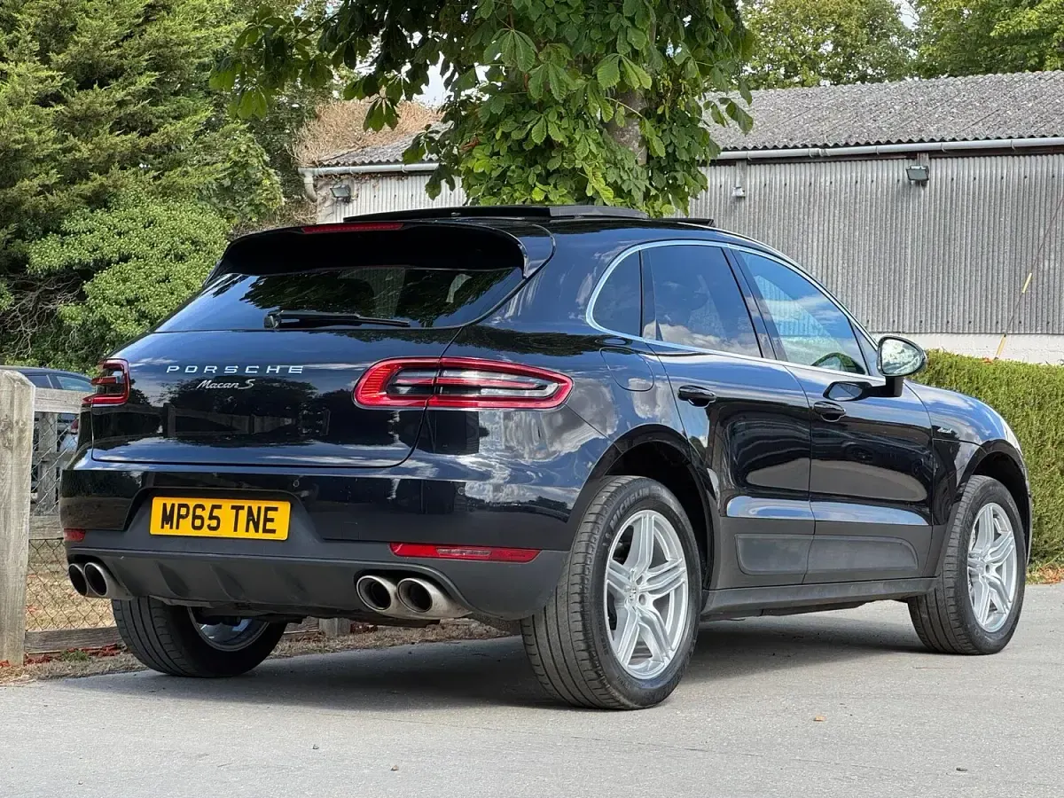Used Porsche Macan S Diesel 2015 Black SUV