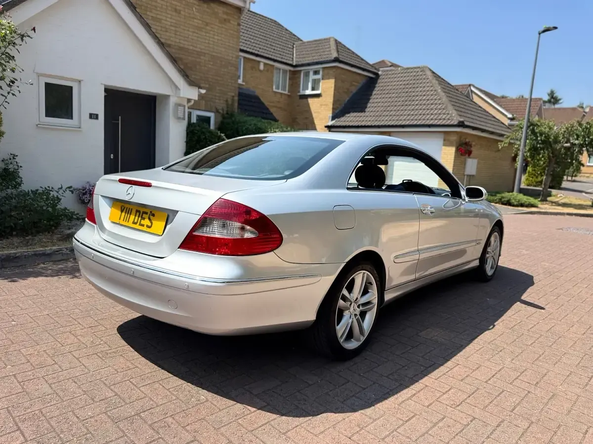 Used Mercedes CLK220 Avantgarde 2005 Silver Coupe