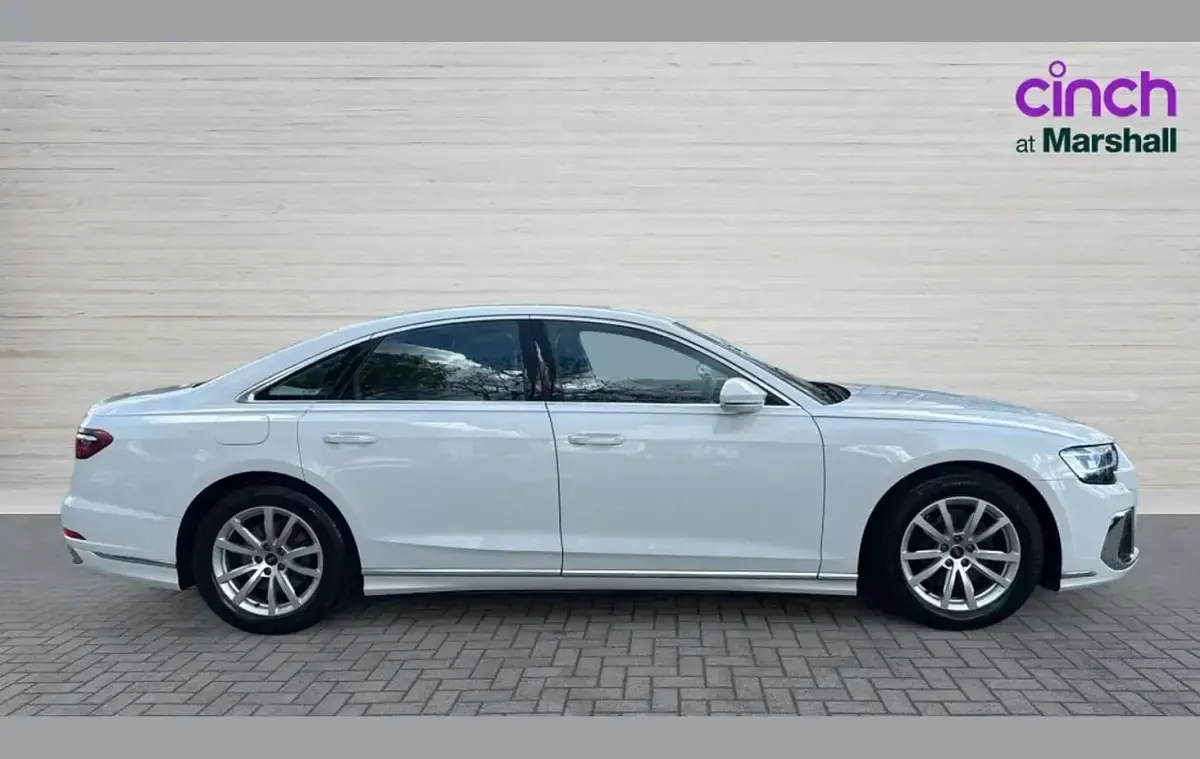 Used Audi A8L Sport 281 HP (206 kW) 2023 White Sedan