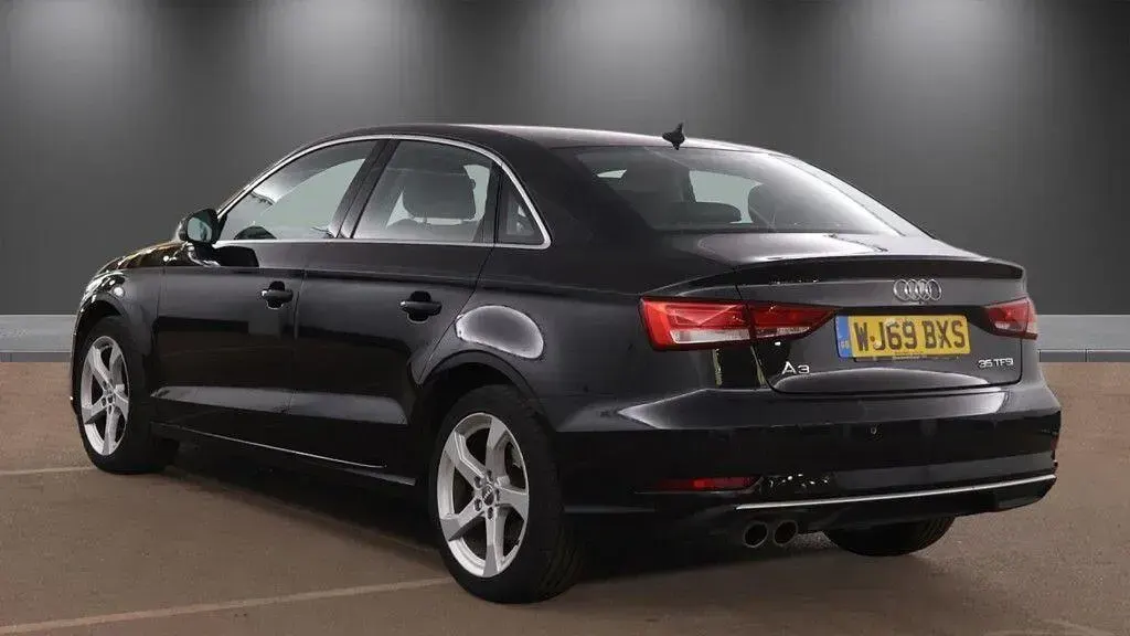 Used Audi A3 Sport 150 HP (110 kW) 2019 Black Sedan