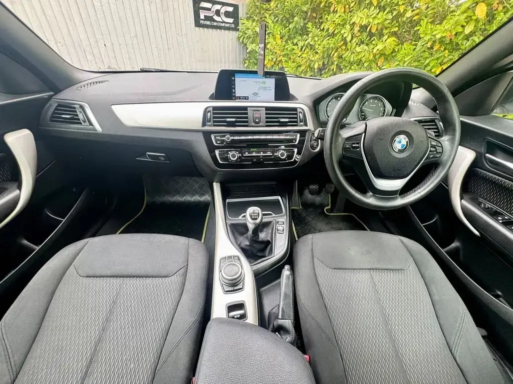 Used BMW 218 Comfort Edition 136 HP (100 kW) 2019 White Cabriolet