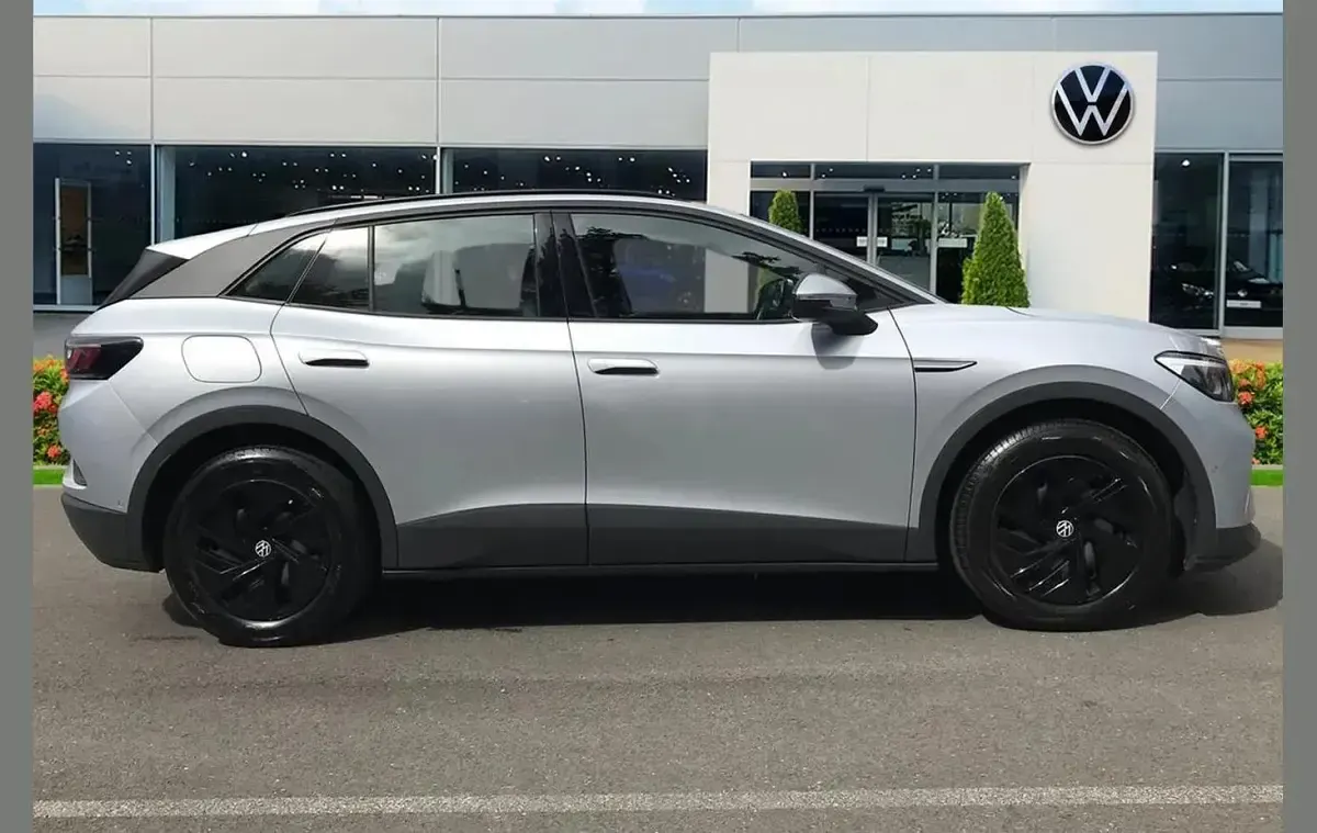 Used VW ID.4 Pure 108 kW (148 HP) 2023 Silver SUV