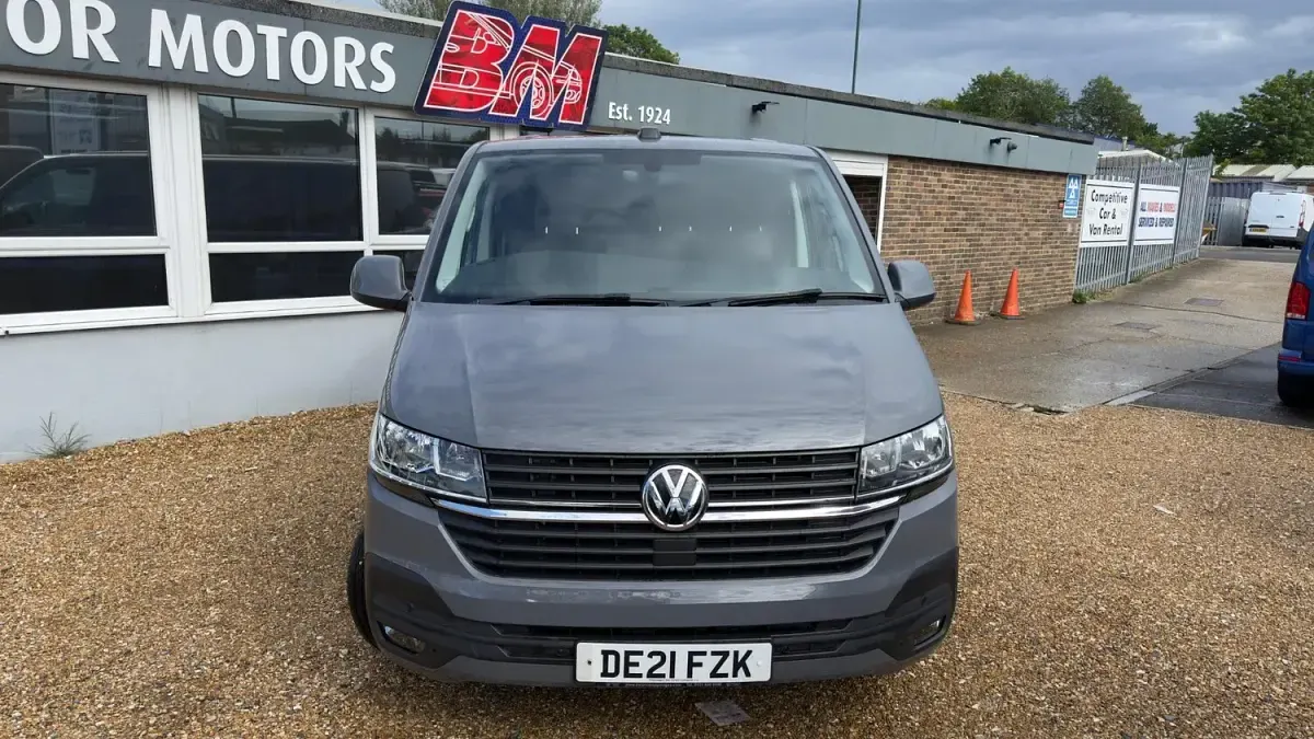 Used VW Transporter Highline 150 HP (110 kW) 2021 Grey Van