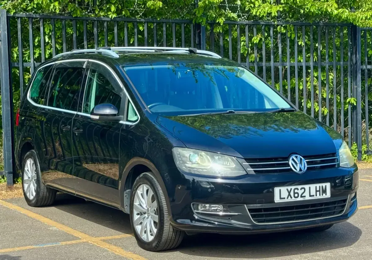 Usado VW Sharan SE 150 HP (110 kW) 2012 Preto Monovolume