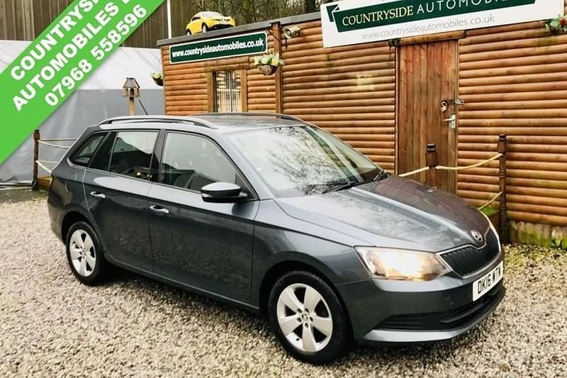 Used Skoda Fabia SE 110 HP (80 kW) 2016 Grey Estate