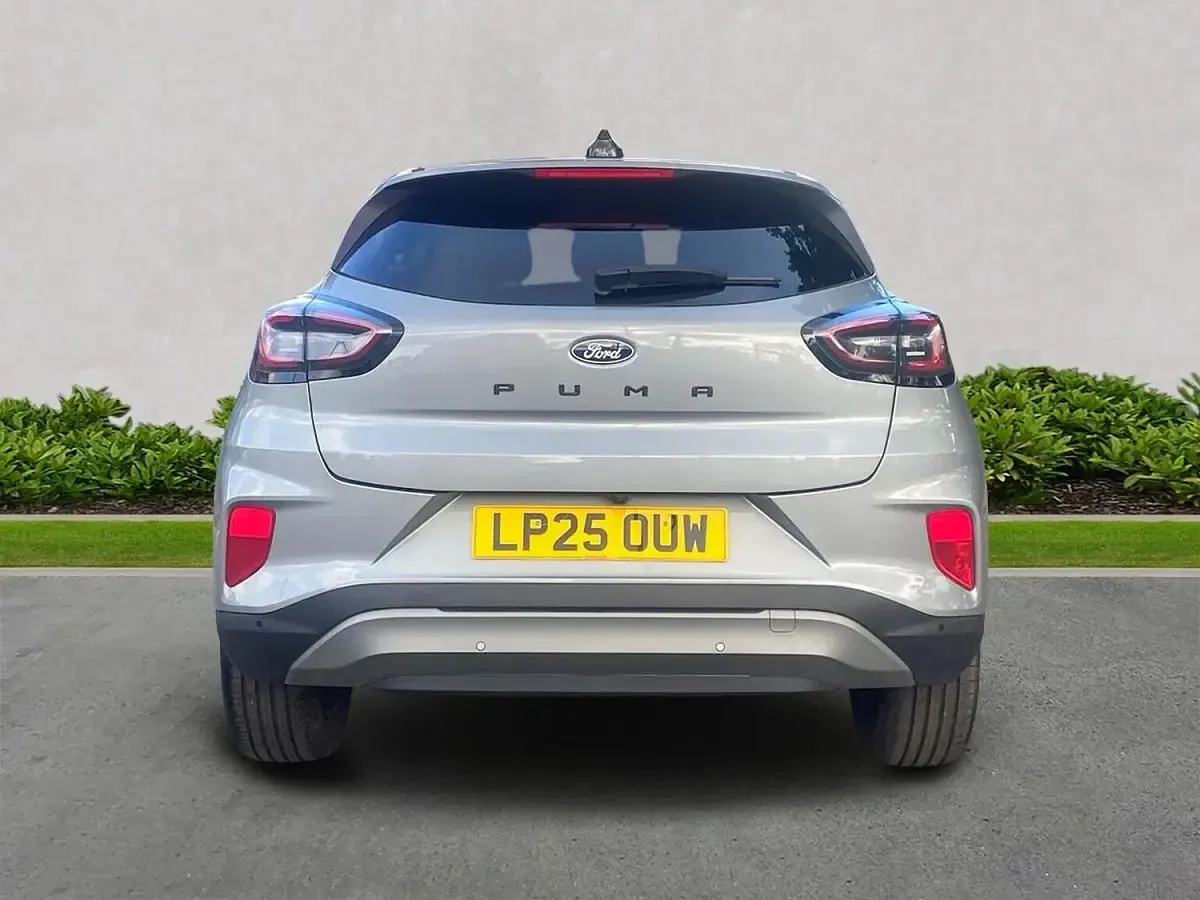 Used Ford Puma Titanium 125 HP (91 kW) 2025 Silver SUV