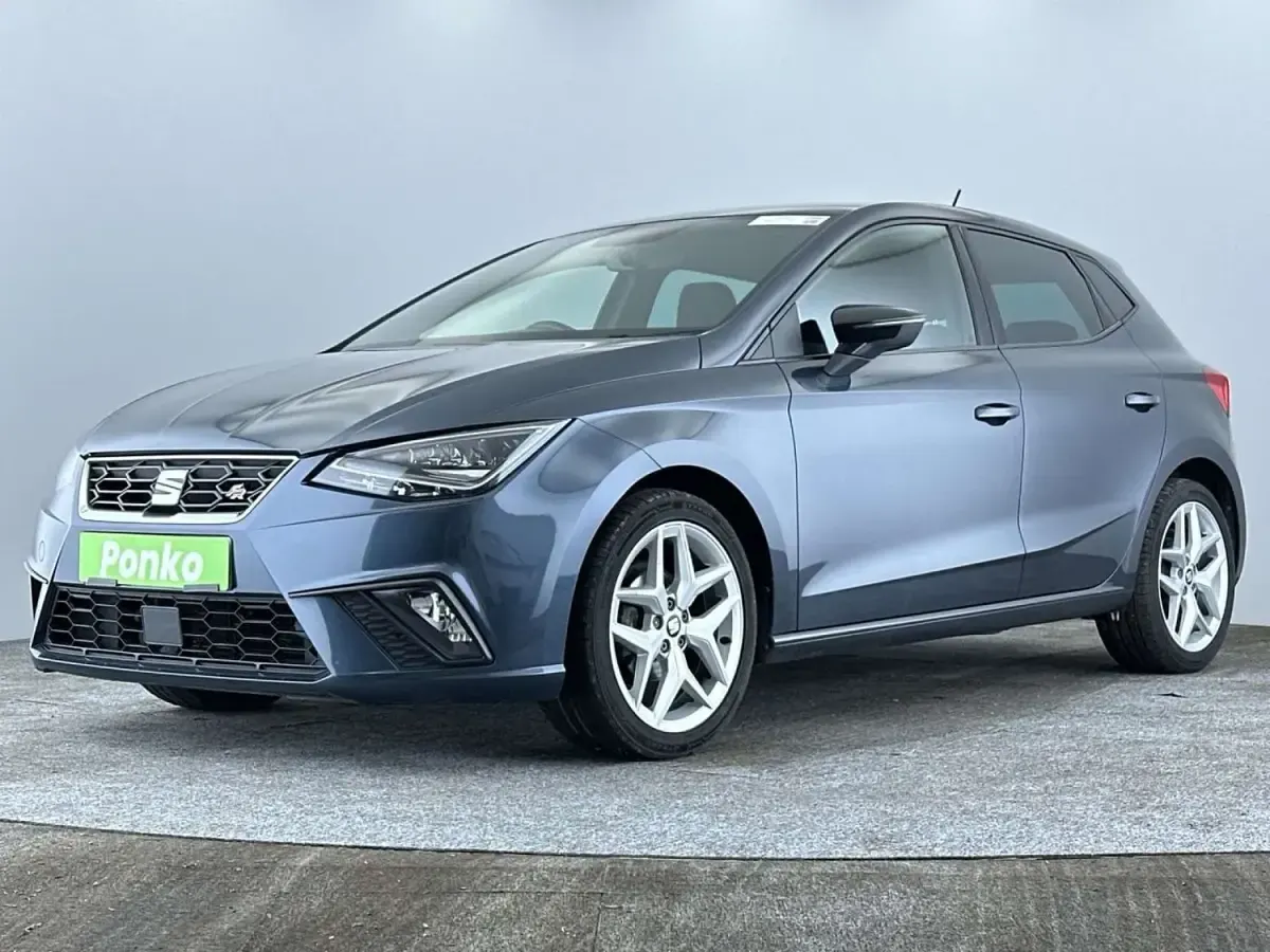 Usado Seat Ibiza FR 80 HP (58 kW) 2019 Cinzento Citadino