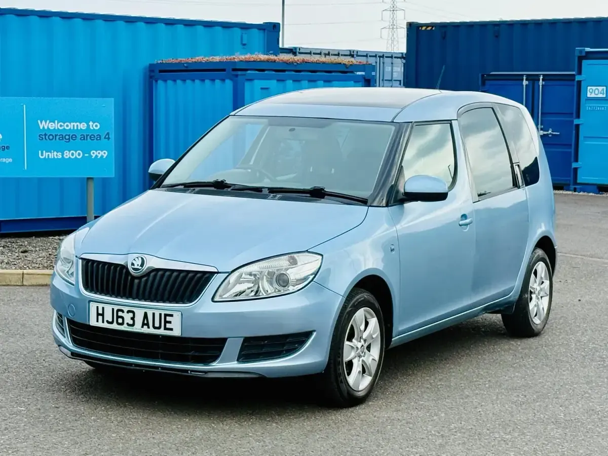 Used Skoda Roomster SE 105 HP (77 kW) 2013 Blue MPV