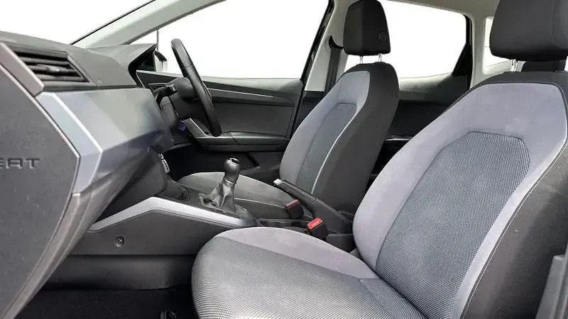 Używany Seat Arona SE Technology 95 KM (69 kW) 2019 Czarny SUV