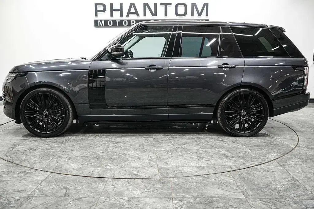 Used Land Rover Range Rover Vogue SE 404 HP (297 kW) 2019 Grey SUV
