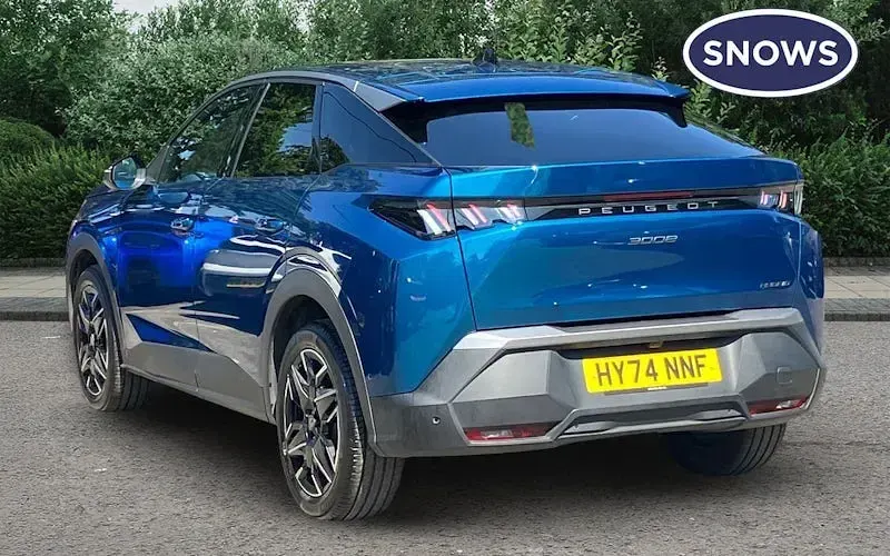Used Peugeot 3008 Allure 136 HP (100 kW) 2024 Blue SUV