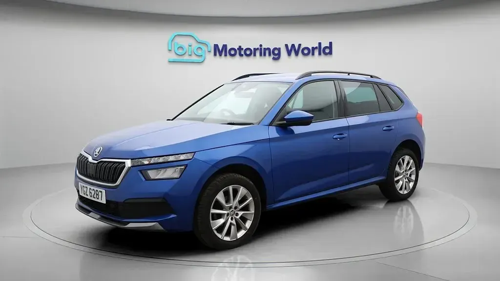 Gebraucht Skoda Kamiq SE Drive 95 PS (69 kW) 2023 Blau SUV