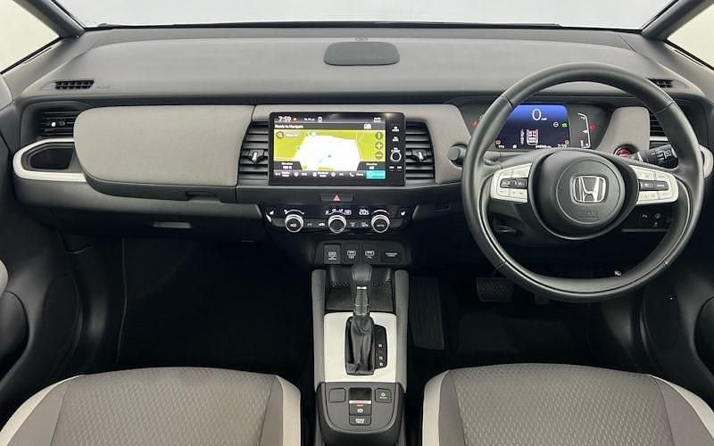 Used Honda Jazz Hybrid 109 HP (80 kW) 2023 Shining grey Hatchback