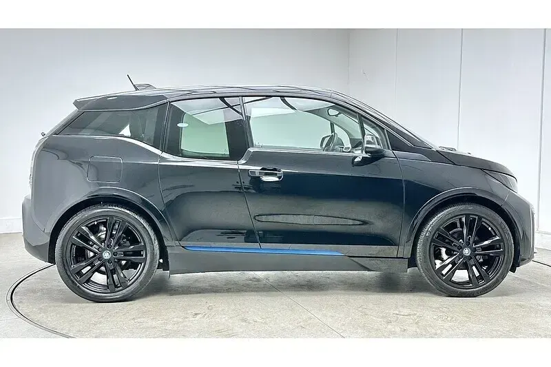 Used BMW i3 Comfort Edition 2020 Fluid black with blue highlight Hatchback