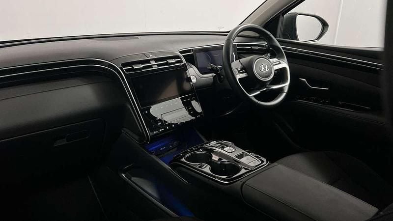 Image 2/4