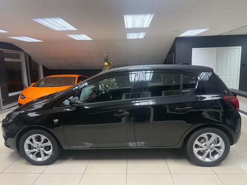Second-hand Vauxhall Corsa SRi 2016 Negru Hatchback