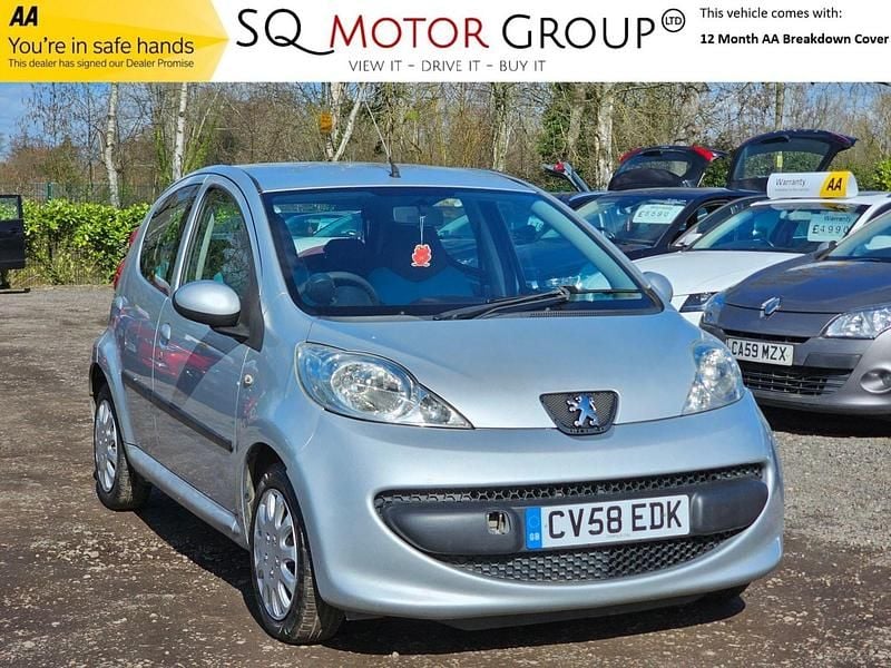Used Peugeot 107 Urban Move 68 HP (50 kW) 2008 Silver Hatchback