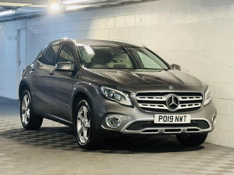 Grey Used 2019 Mercedes GLA200 Premium SUV | £10,489 (Good price) - Image 1/4