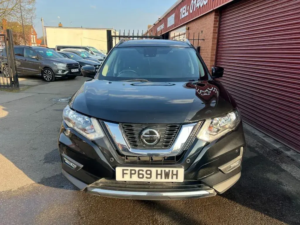 Used Nissan X-Trail N-Connecta 150 HP (110 kW) 2019 Black SUV