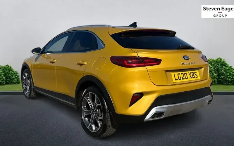 Used Kia XCeed First Edition 140 HP (102 kW) 2020 Yellow SUV