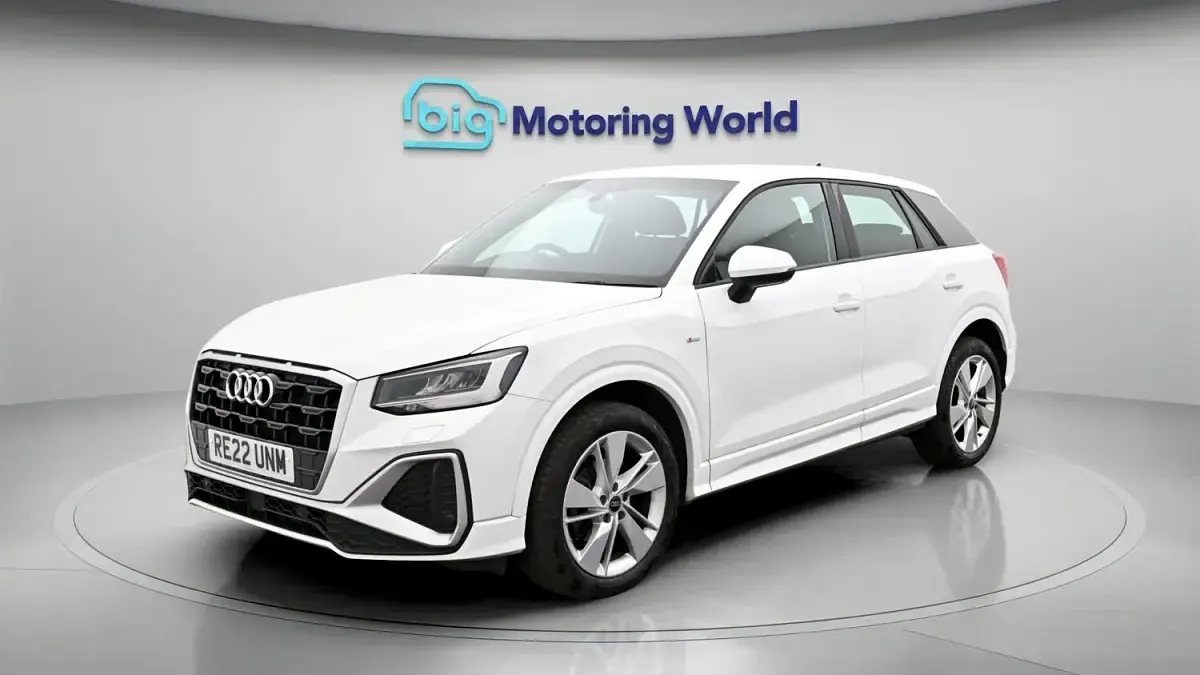 Used Audi Q2 S-Line 150 HP (110 kW) 2022 White SUV