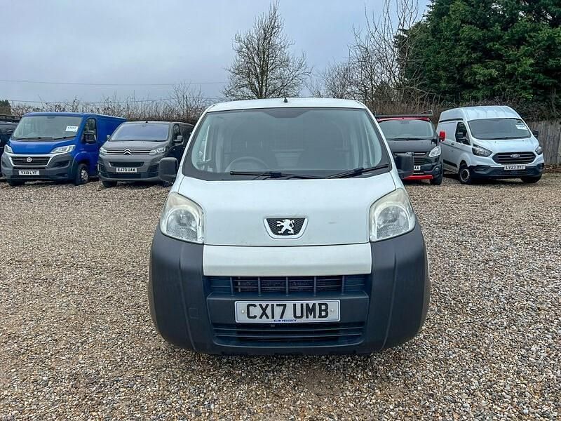 Used Peugeot Bipper 80 HP (58 kW) 2017 White