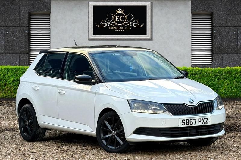White Used 2017 Skoda Fabia Colour Edition Hatchback | £4,666 (Fair price) - Image 1/4