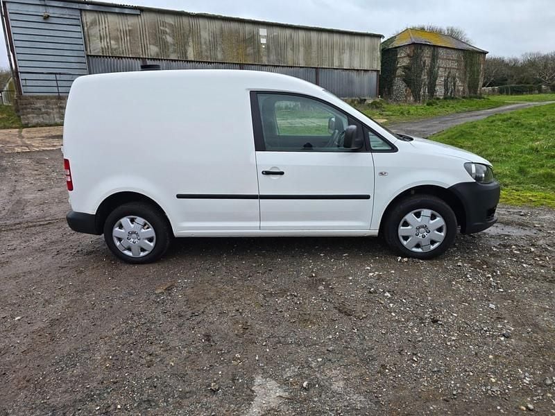 Used VW Caddy 102 HP (75 kW) 2012 White MPV
