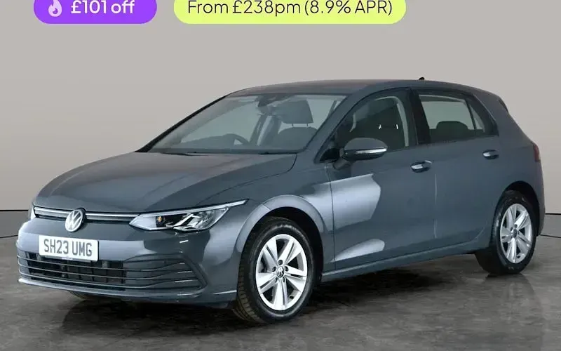 Used VW Golf VIII Life 131 HP (96 kW) 2023 Hatchback