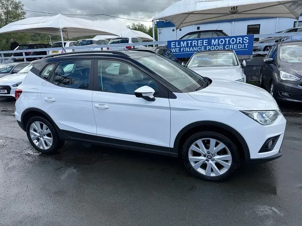 Używany Seat Arona SE Technology 115 KM (84 kW) 2018 Biały SUV