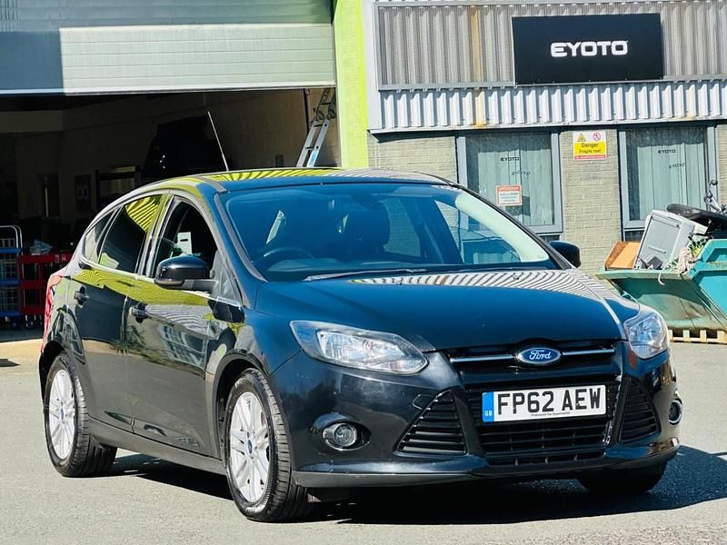 Used Ford Focus Titanium 2012 Black Hatchback