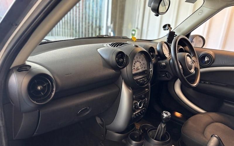 Used Mini ONE 98 HP (72 kW) 2016 Hatchback