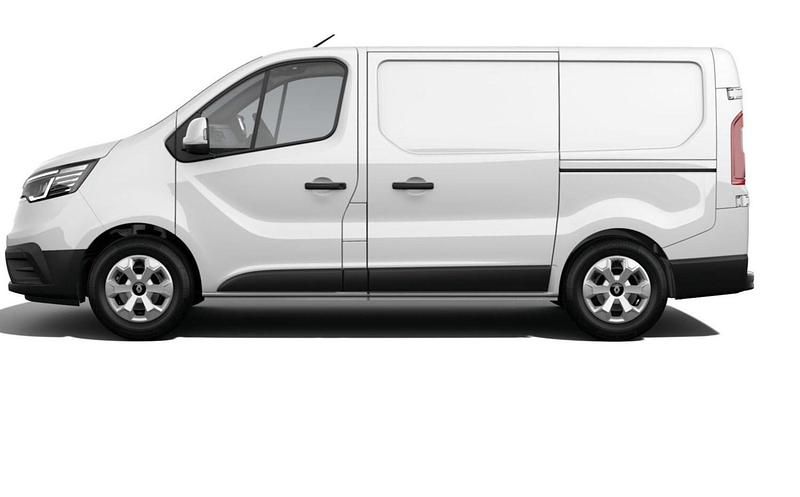 New Renault Trafic 2025 White MPV