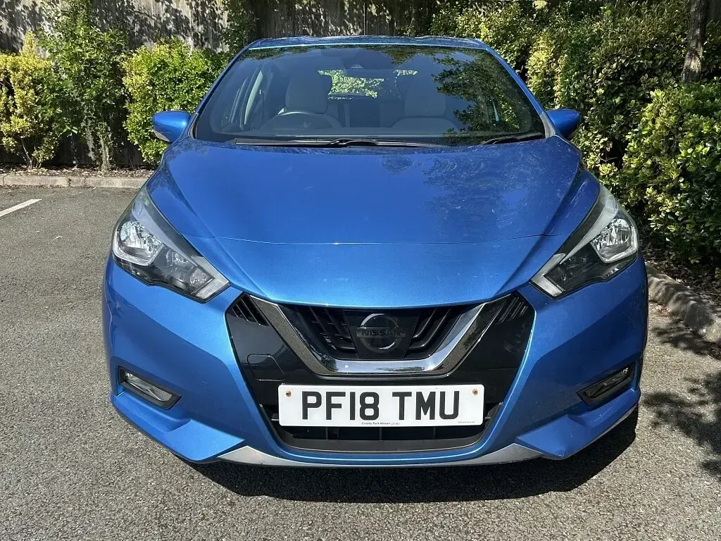 Used Nissan Micra Acenta 71 HP (52 kW) 2018 Blue Hatchback