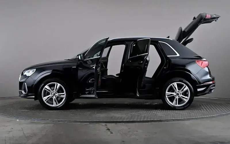 Used Audi Q3 S-Line 245 HP (180 kW) 2023 Black SUV