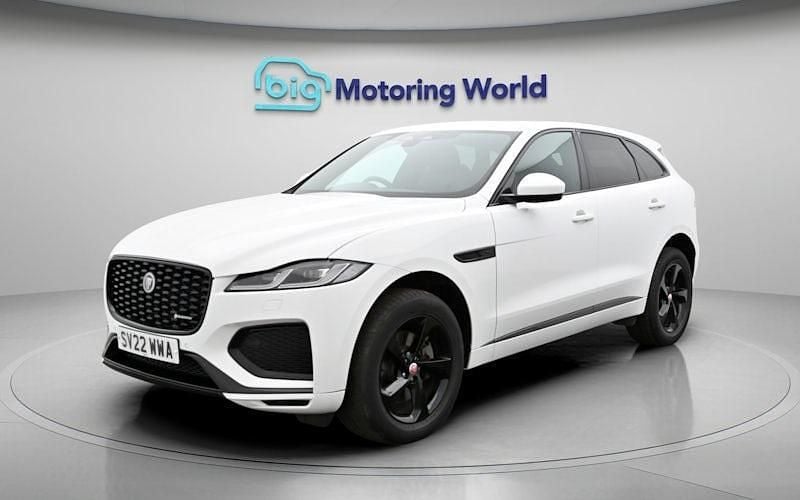 Second-hand Jaguar F-Pace R-Dynamic 204 CP (150 kW) 2024 SUV