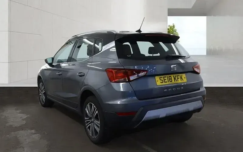 Used Seat Arona XCELLENCE 95 HP (69 kW) 2018 Grey SUV
