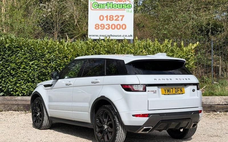 Used Land Rover Range Rover evoque HSE Dynamic 180 HP (132 kW) 2017 Hatchback