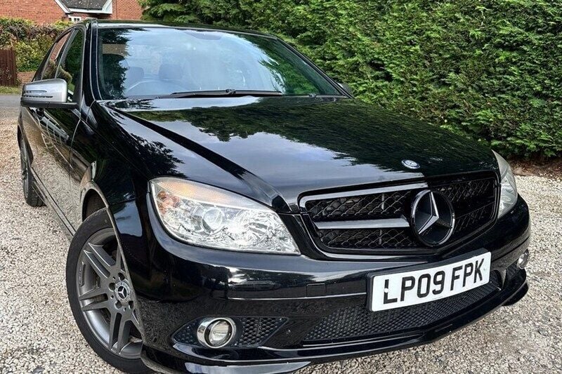 Black Used 2009 Mercedes C200 Sedan | £2,375 (Super price) - Image 1/1