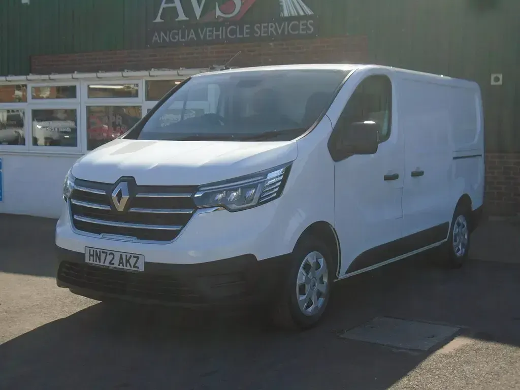 Begagnad Renault Trafic Business 2023 Vit