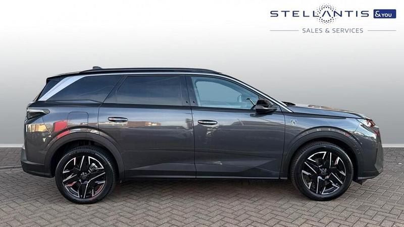 Used Peugeot 5008 GT 134 HP (98 kW) 2025 Grey SUV