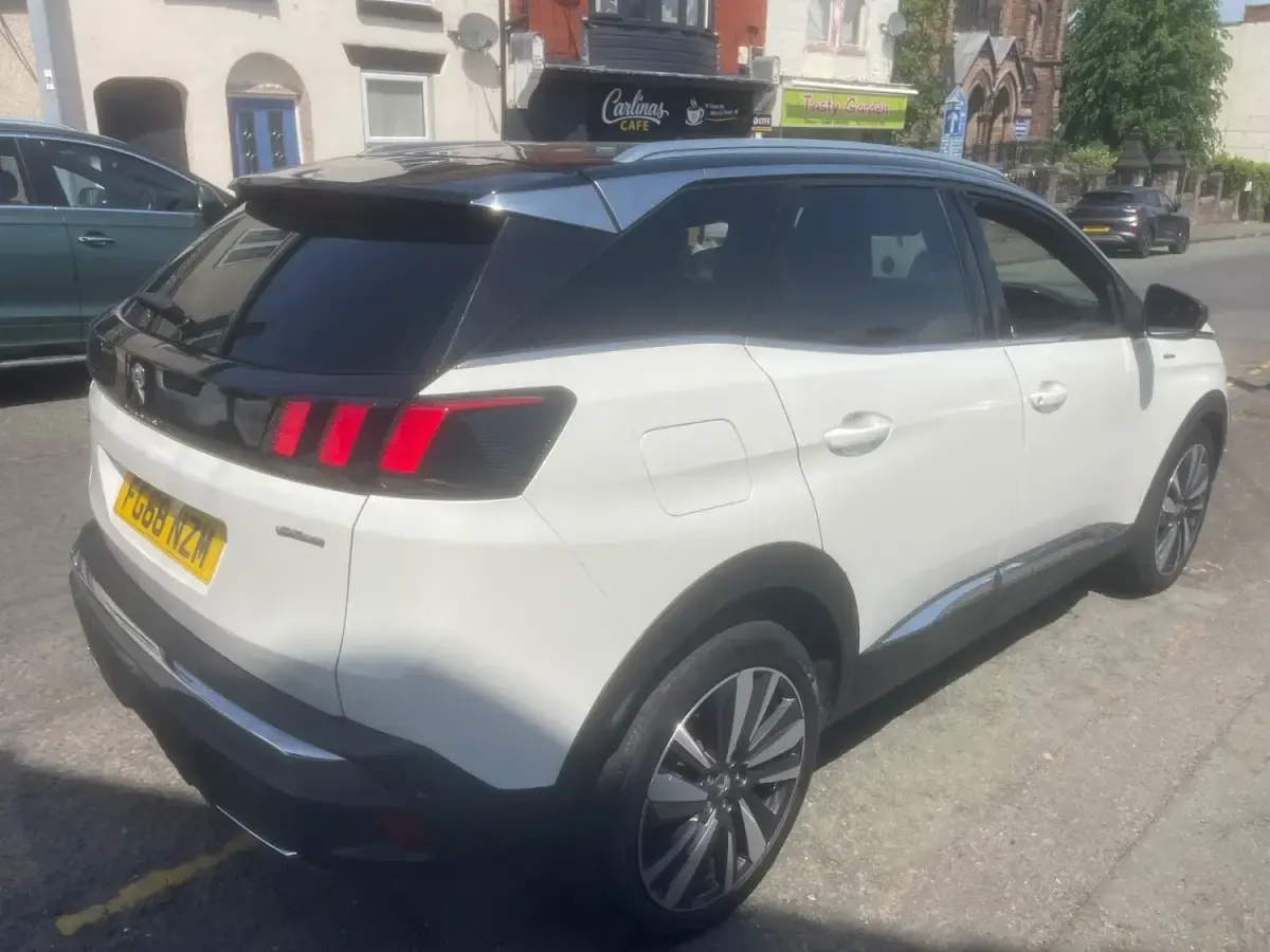 Gebraucht Peugeot 3008 GT-line 130 PS (95 kW) 2018 Weiß SUV