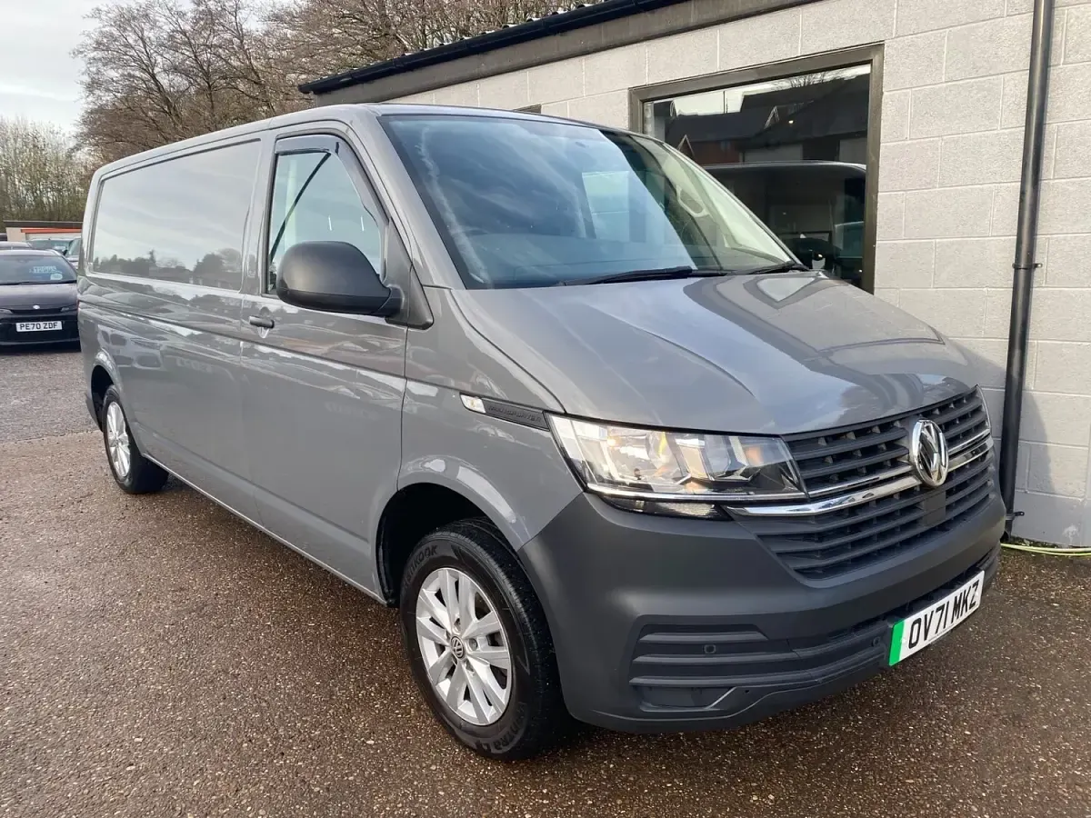 Used VW T6.1 83 kW (113 HP) 2021 Grey Van