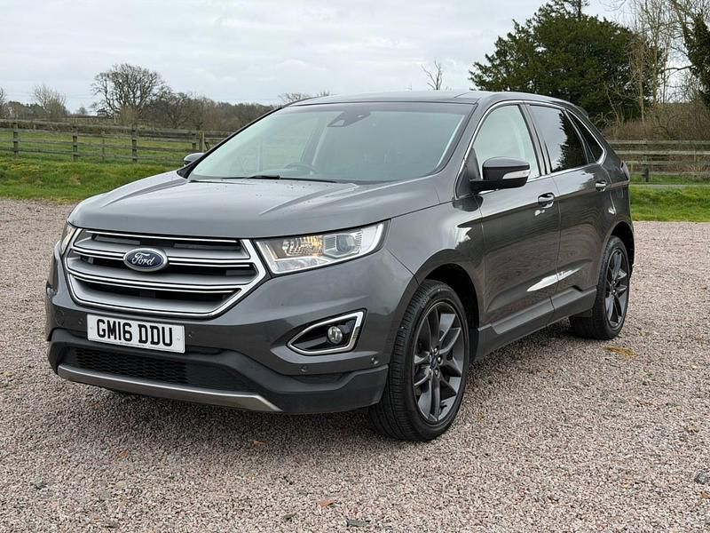Used Ford Edge Titanium 210 HP (154 kW) 2016 Grey SUV