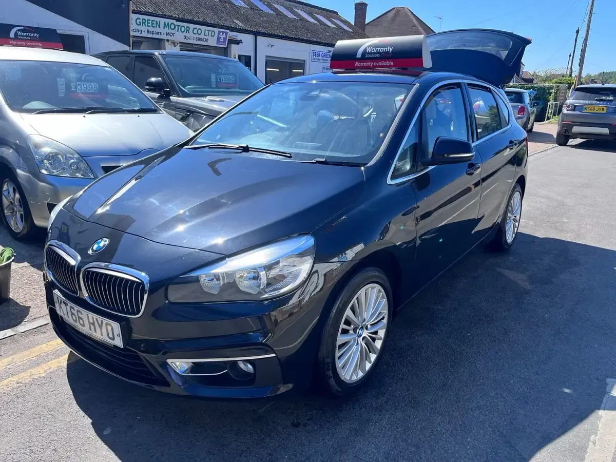 Used BMW 218 Luxury Line 2016 Black Hatchback