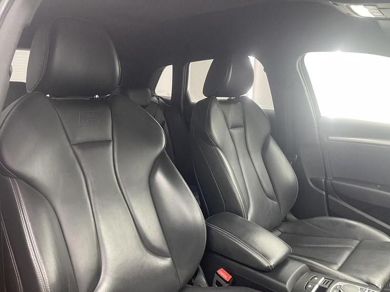 Used Audi S3 Sportback Advanced 300 HP (220 kW) 2019 Silver Hatchback