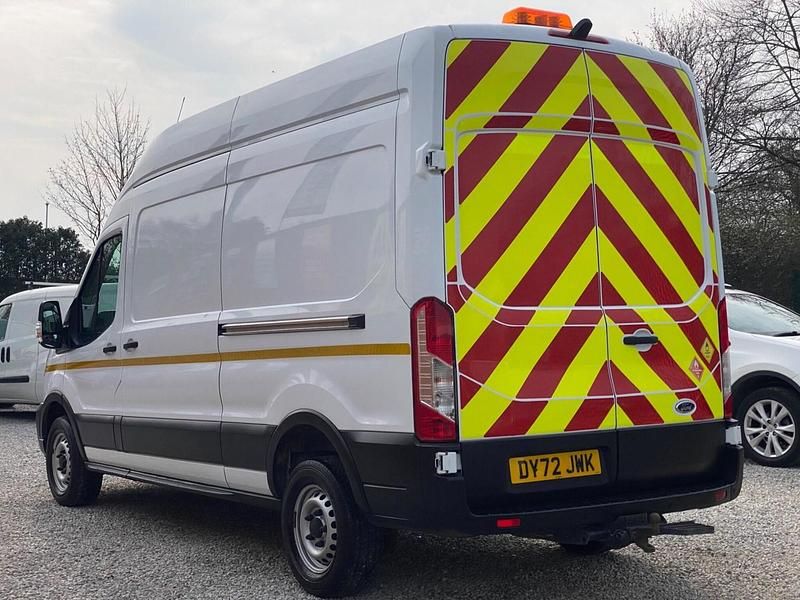 Used Ford Transit 130 HP (95 kW) 2022 White Van