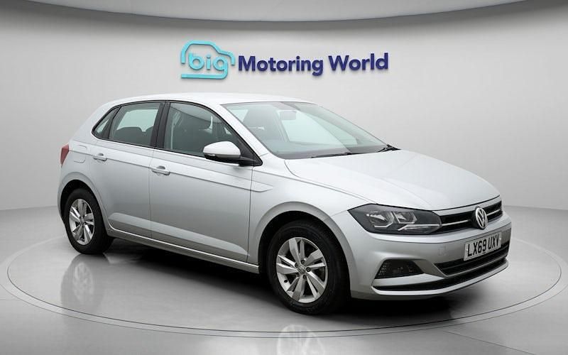 Used VW Polo SE 80 HP (58 kW) 2019 Silver Hatchback